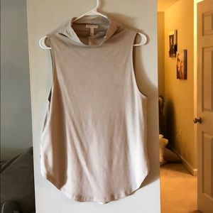 Leith high color sleeveless shirt